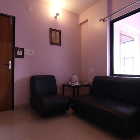 Hotel Rajawas Dibrugarh Exterior photo